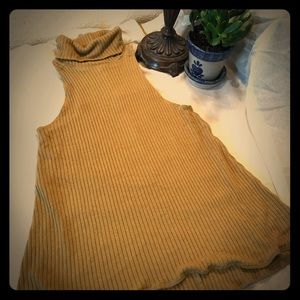 Free People City Drippy Turtleneck tank-size XS